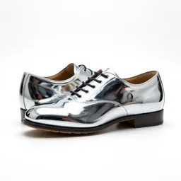 Bowling shoe