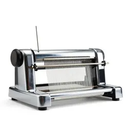 Knitting machine