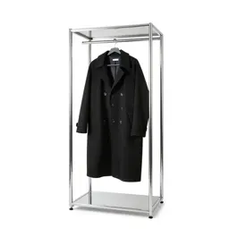 Coat closet