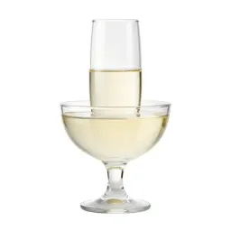 Champagne cup