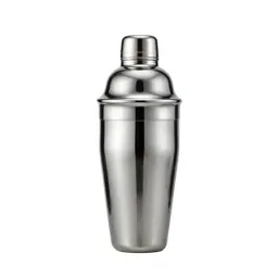 Cocktail shaker