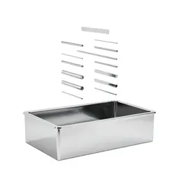 Raised garden bed