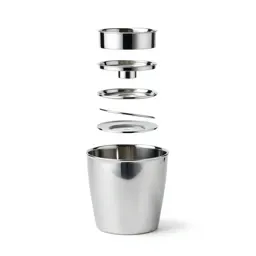 Self-watering planter