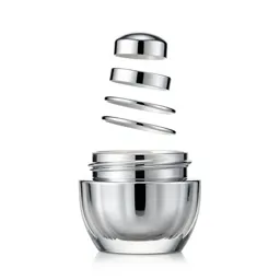 Ribbed cosmetics jar