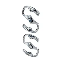 Set of climbing cams