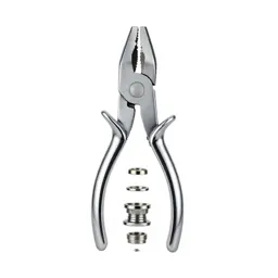 Pair of locking pliers