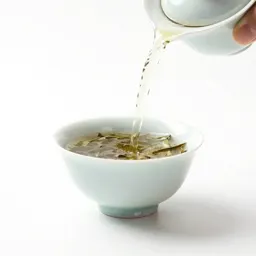 Mint tea poured from height