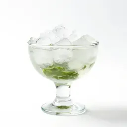Mojito with crushed ice