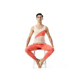 Low-gravity dancer