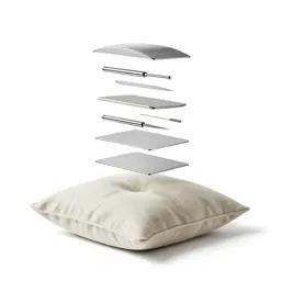 Linen cushion with a knife edge