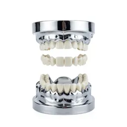 Denture