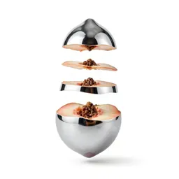 Peach pit
