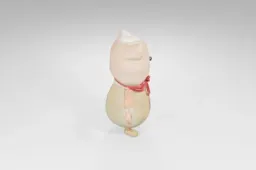 Small figurine of a cat
